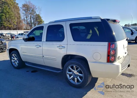 2013 GMC Yukon Denali z USA, uszkodzony, nr VIN 1GKS2EEF4DR105854